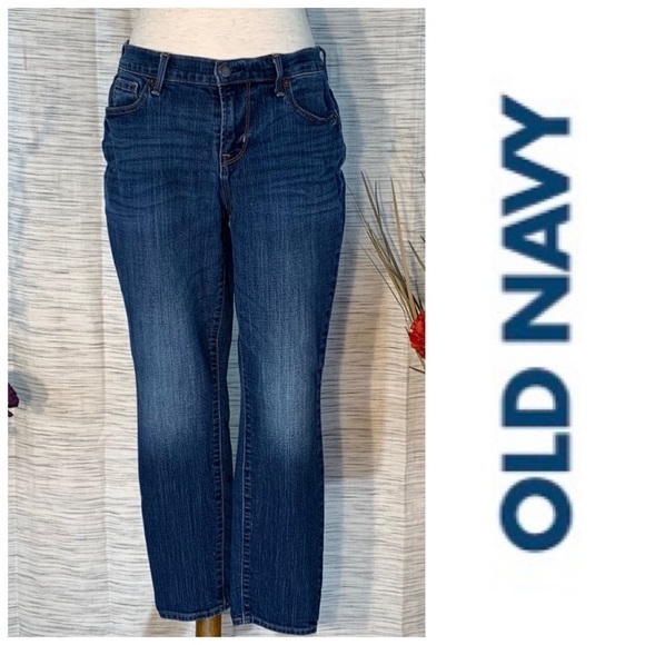 Old Navy Curvy mid-rise dark blue denim jeans. - Picture 1 of 11